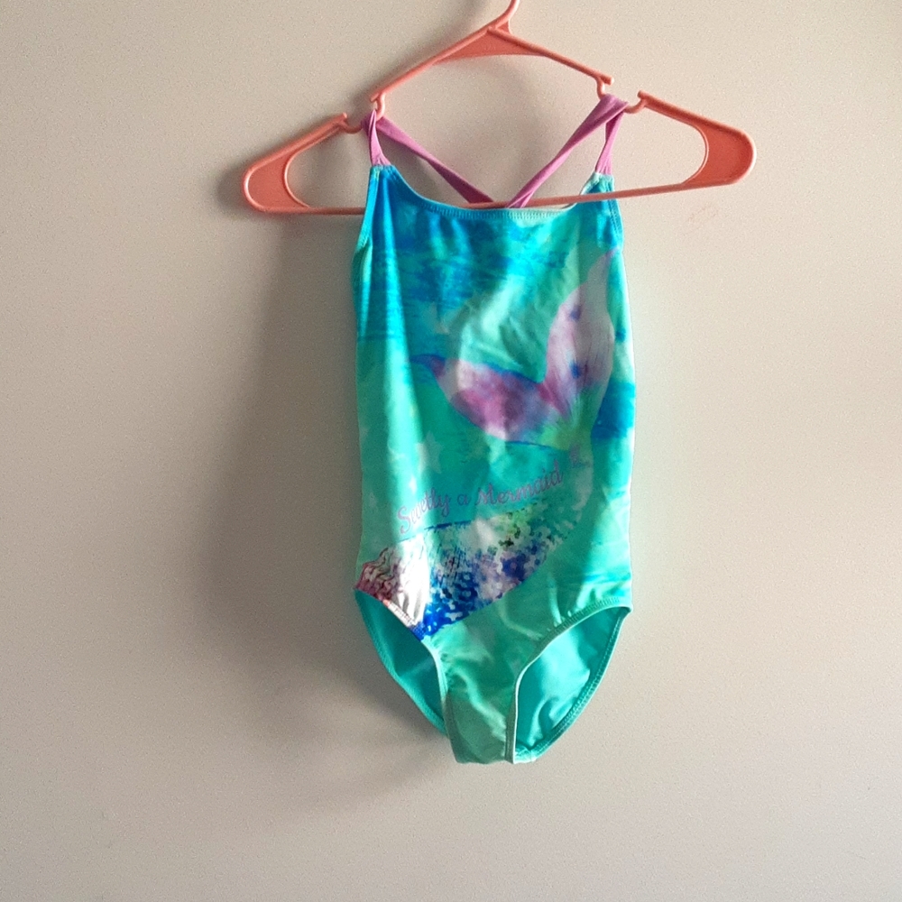 Mermaid girls 1 piece swim suit